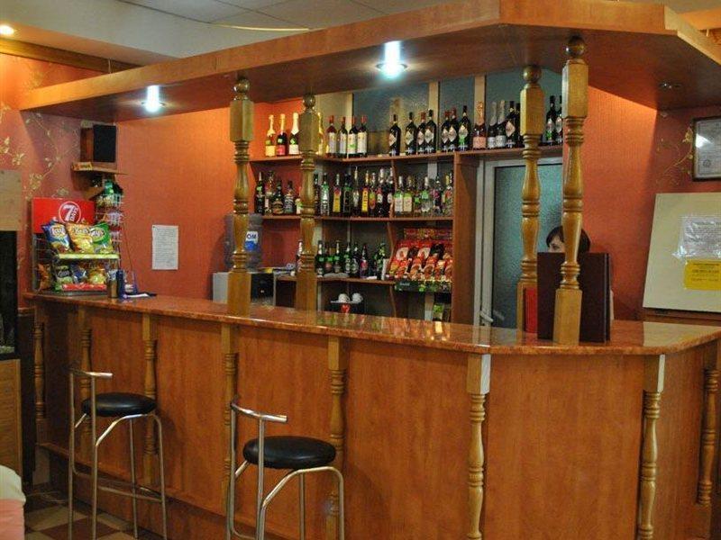 Lidolux Bed & Breakfast Balti Restoran fotoğraf
